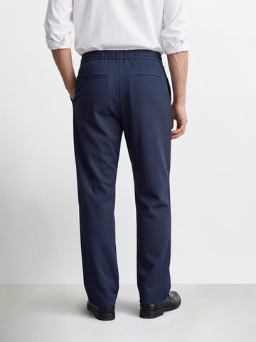 Men's Navy Blue Relaxed Staright Fit Solid Casual Trousers