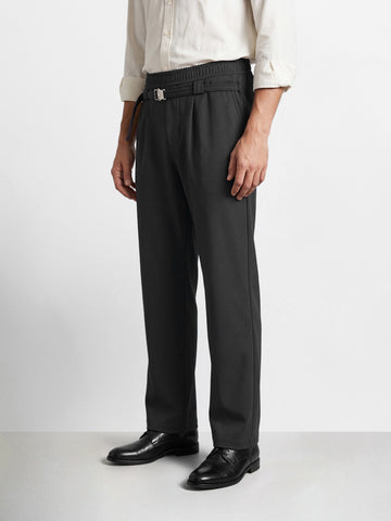 Men's Black Relaxed Staright Fit Solid Casual Trousers