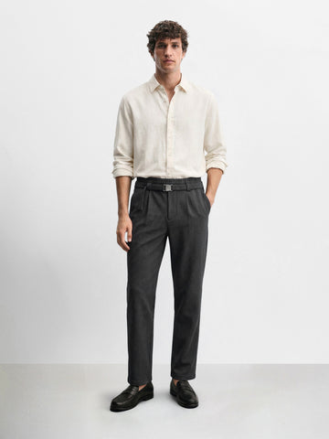 Men's Black Relaxed Staright Fit Solid Casual Trousers