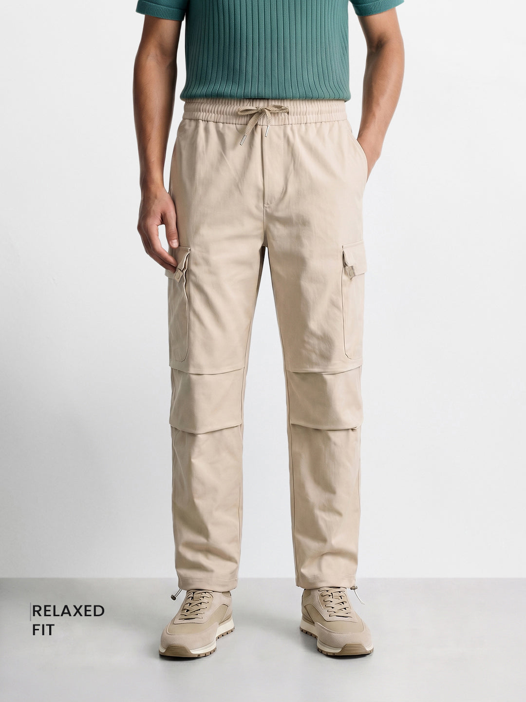 Men's Beige Relaxed Fit Solid Utility Cargo