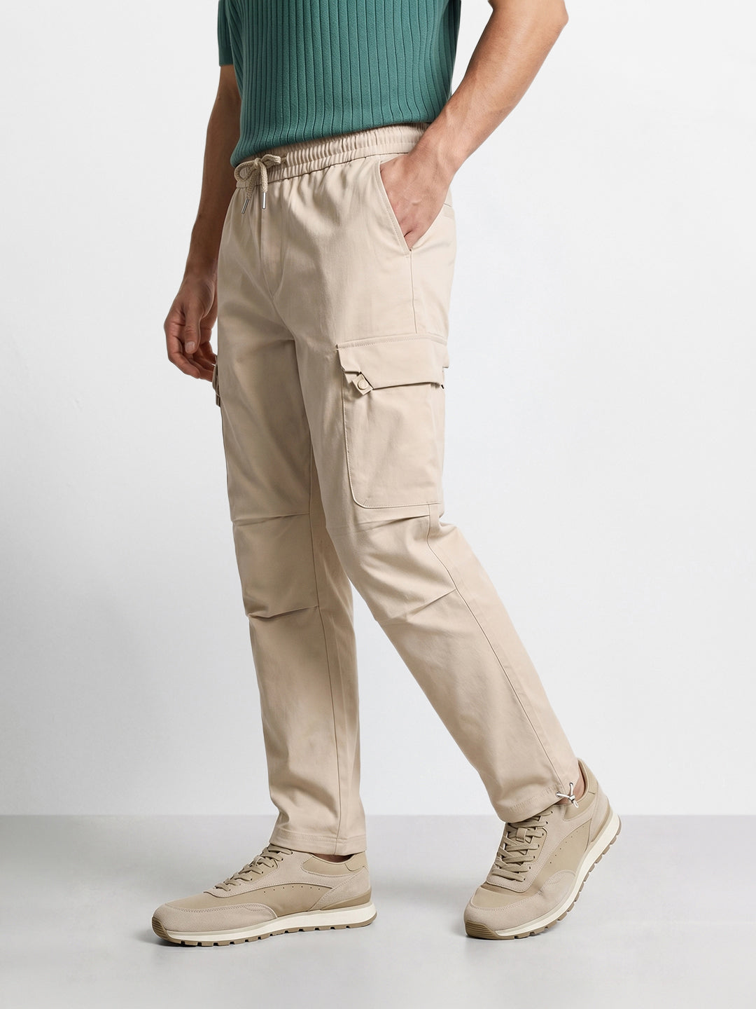 Men's Beige Relaxed Fit Solid Utility Cargo