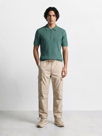 Men's Beige Relaxed Fit Solid Utility Cargo