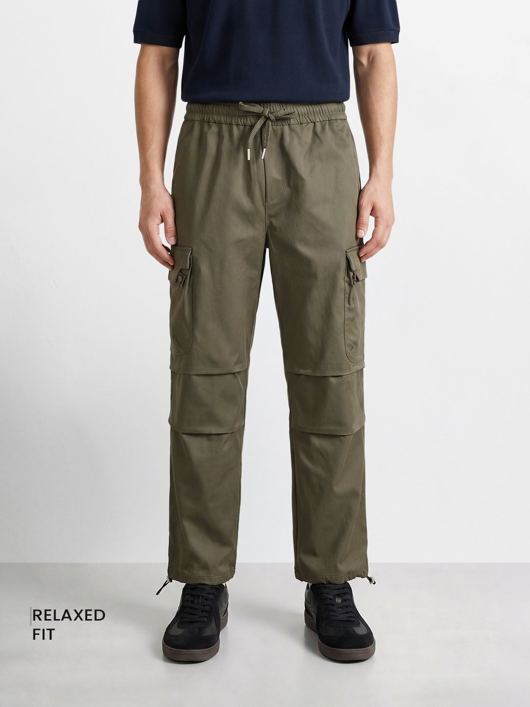 Men's Green Relaxed Fit Solid Utility Cargo