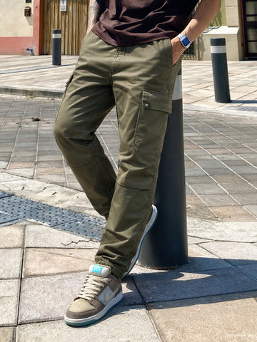 Men's Green Relaxed Fit Solid Utility Cargo