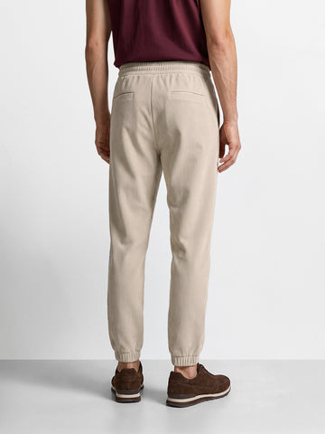 Men's White Relaxed Fit Solid Casual Joggers
