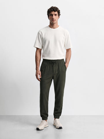Men's Olive Relaxed Fit Solid Casual Joggers