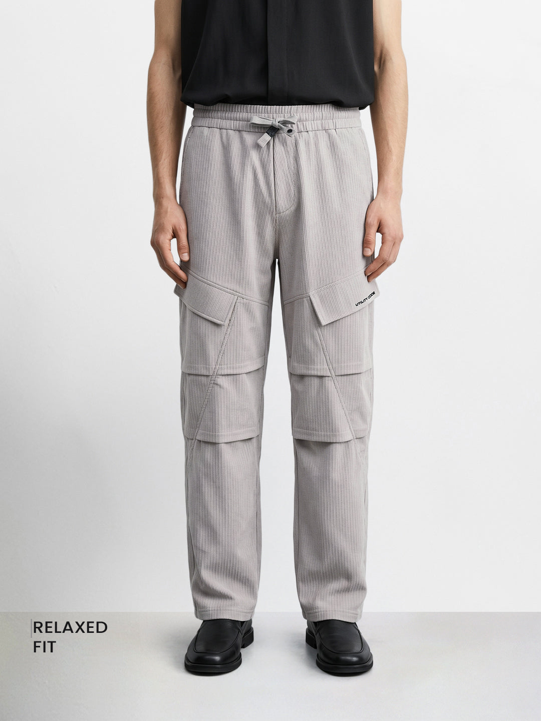 Men's Grey Relaxed Fit Solid Utility Cargo