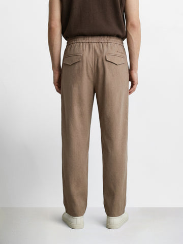 Men's Brown Relaxed Fit Solid Utility Cargo