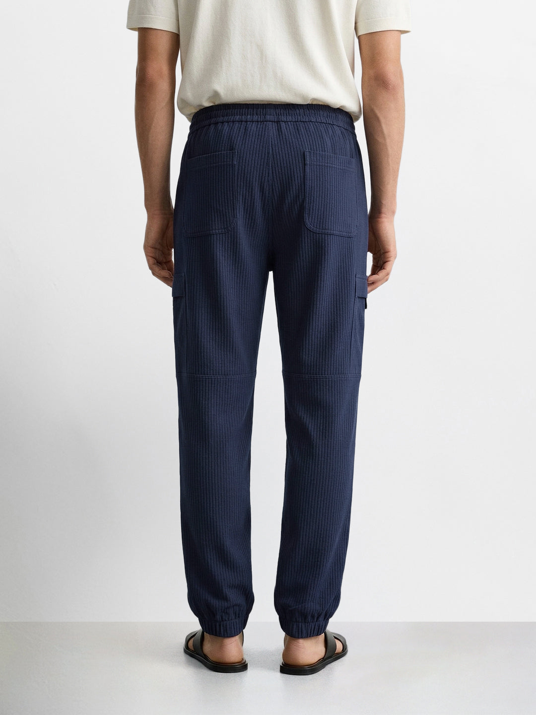 Men's Blue Relaxed Fit Solid Casual Joggers