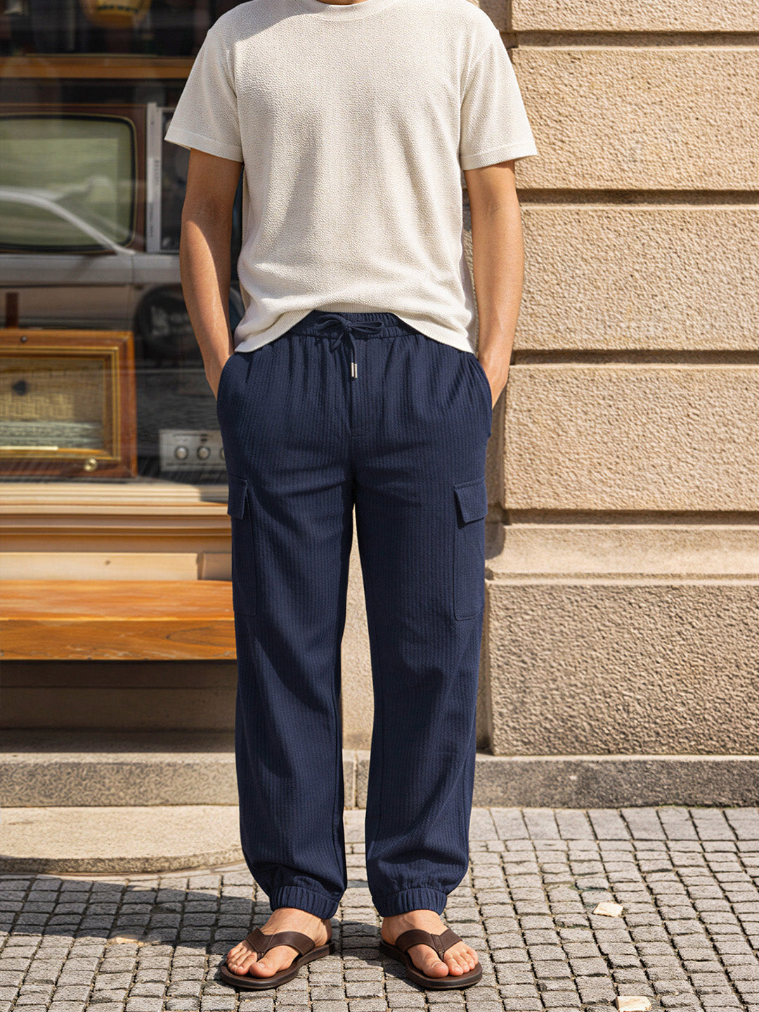Men's Blue Relaxed Fit Solid Casual Joggers