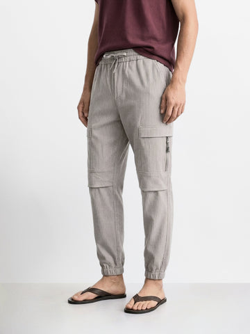 Men's Grey Relaxed Fit Solid Casual Joggers
