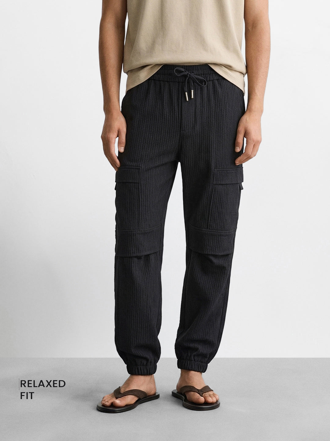 Men's Black Relaxed Fit Solid Casual Joggers