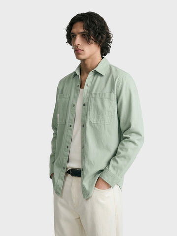 Men's Green Regular Fit Solid Casual Shirt