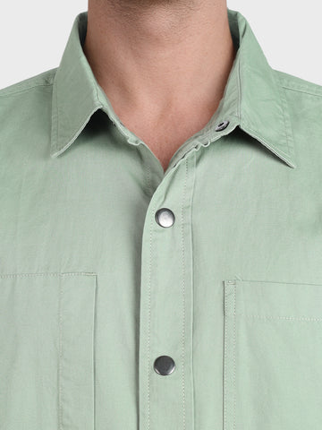 Men's Green Regular Fit Solid Casual Shirt