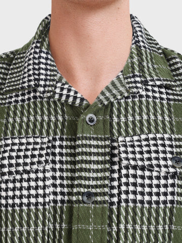 Men's Green Regular Fit Checkered Casual Shirt