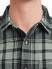 Men's Green Slim Fit Checkered Casual Shirts