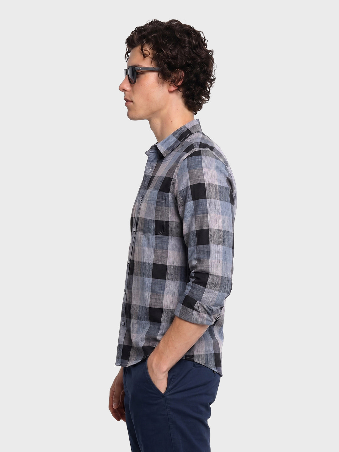 Men's Blue Slim Fit Checkered Casual Shirts