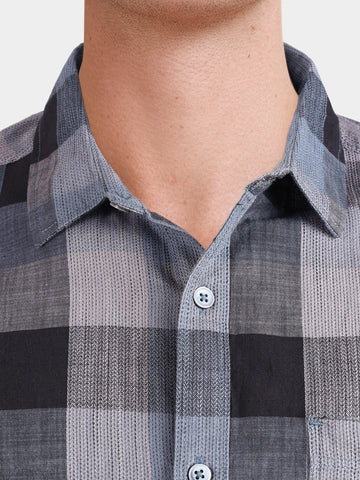 Men's Blue Slim Fit Checkered Casual Shirts