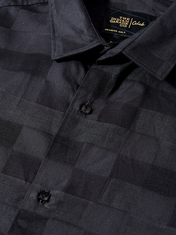 Men's Black Slim Fit Solid Casual Shirt