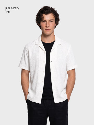 Men's White Relaxed Fit Solid Casual Shirt