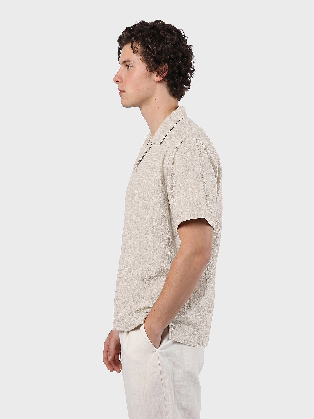 Men's Yellow Relaxed Fit Solid Casual Shirt