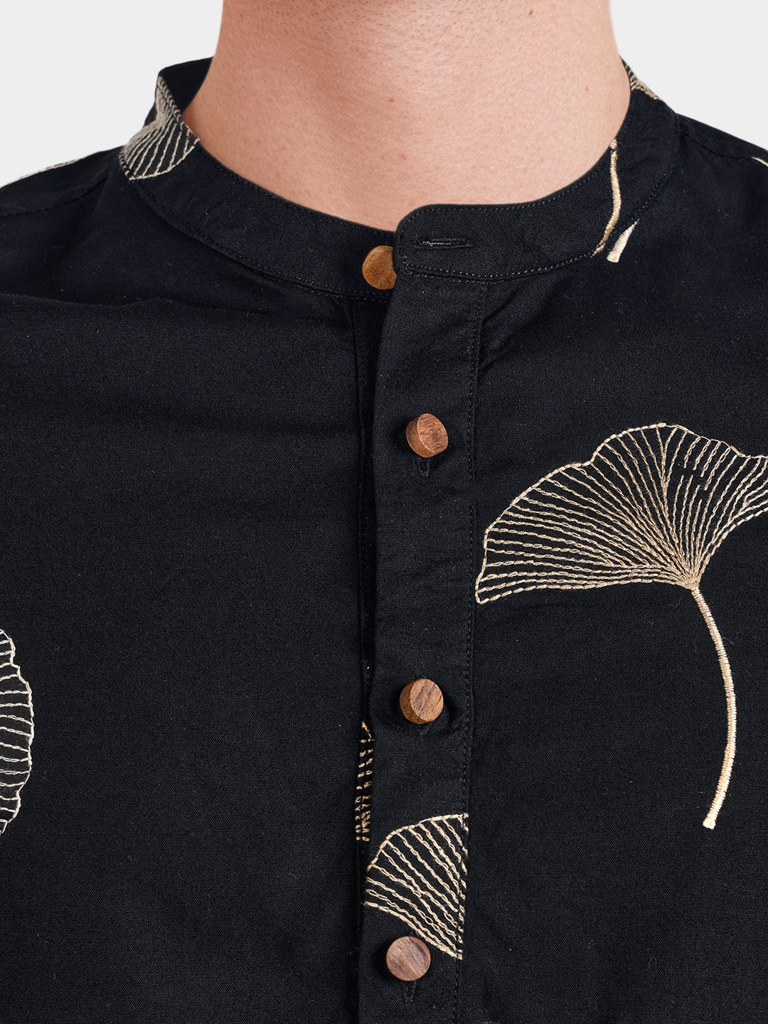 Men's Black Relaxed Fit Embroidered Casual Shirts