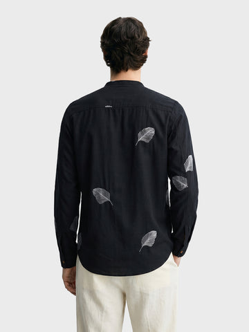 Men's Black Relaxed Fit Embroidered Casual Shirts