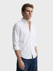 Men's White Slim Fit Solid Casual Shirt