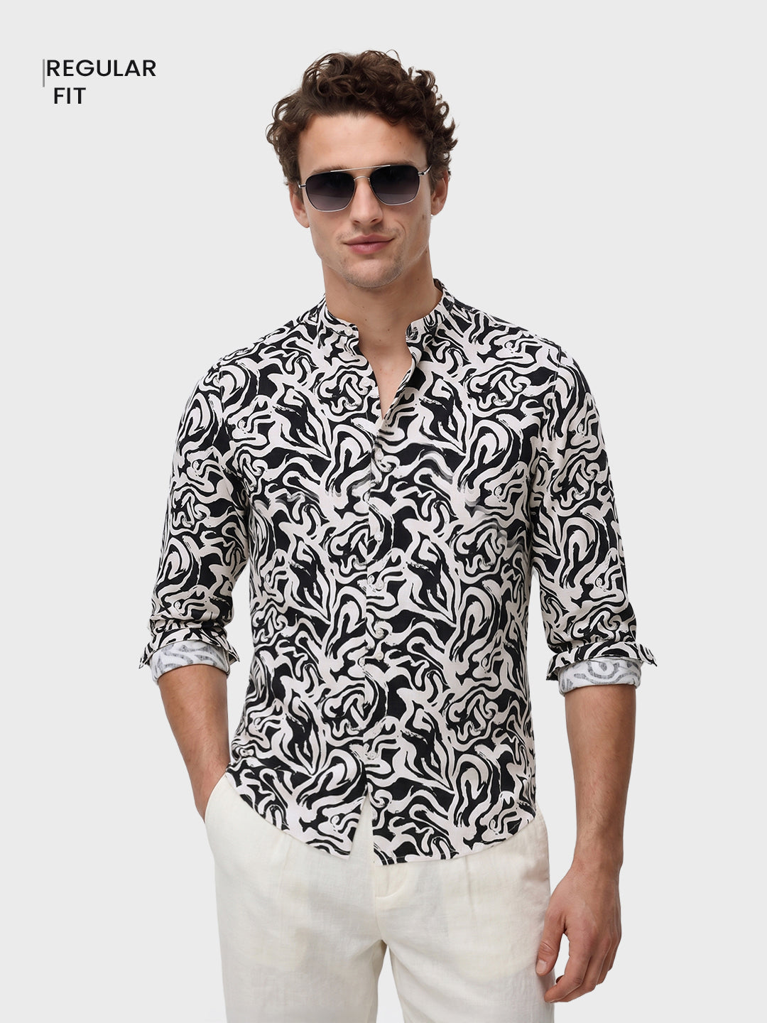 Men's Black Relaxed Fit Printed Casual Shirt