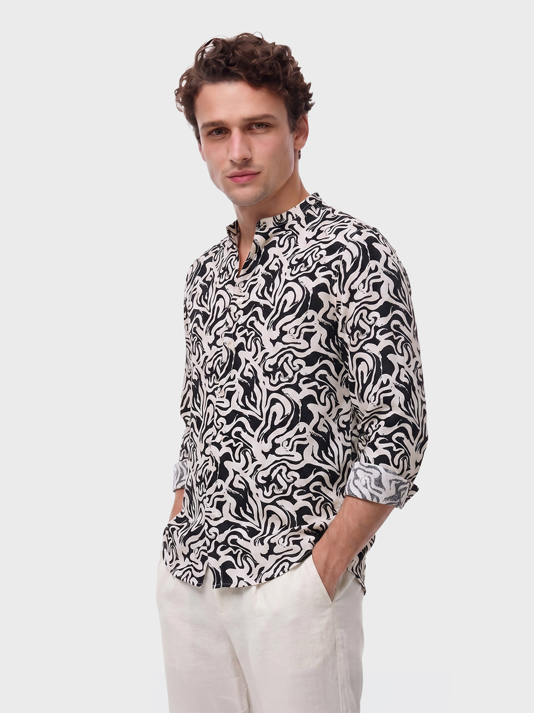 Men's Black Relaxed Fit Printed Casual Shirt