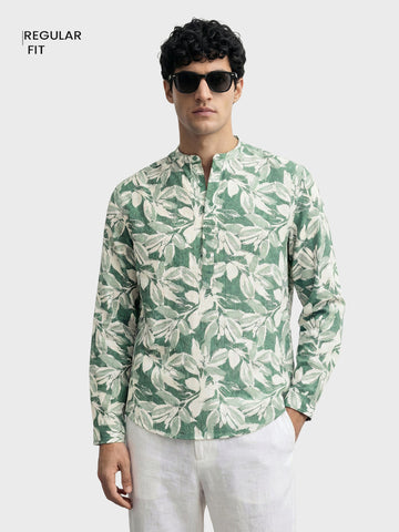 Men's Green Regular Fit Printed Casual Shirts
