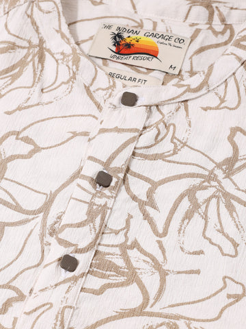 Men's Olive Regular Fit Printed Casual Shirts