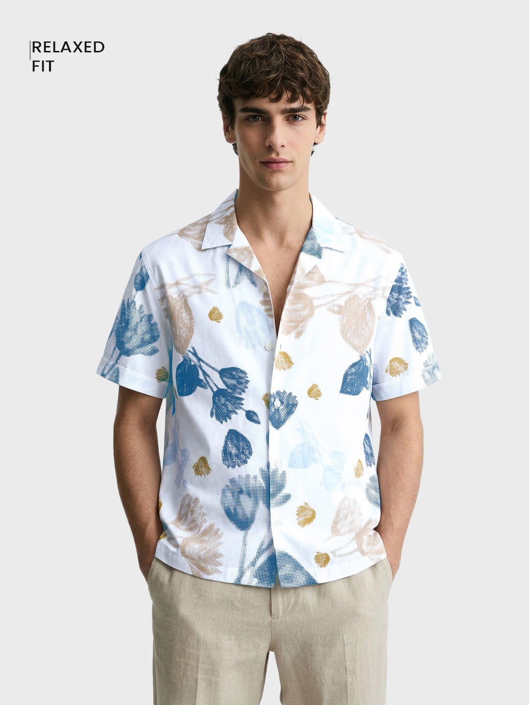 Men's White Relaxed Fit Printed Casual Shirts