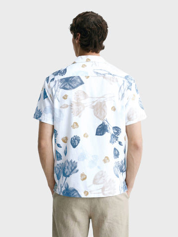 Men's White Relaxed Fit Printed Casual Shirts