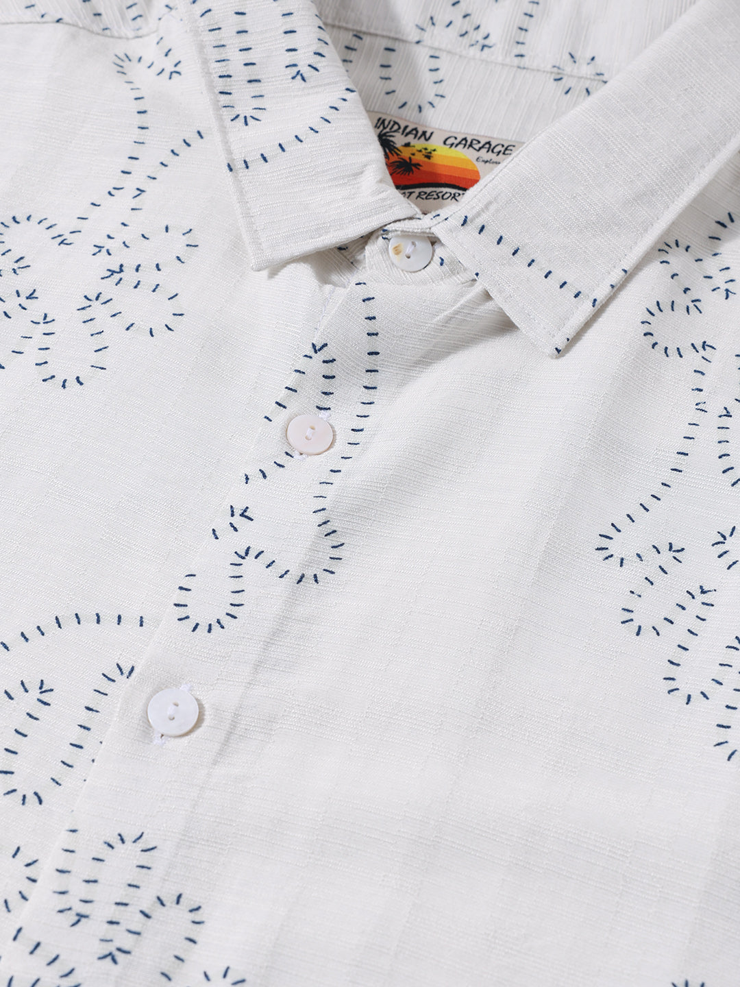 Men's White Slim Fit Printed Casual Shirt