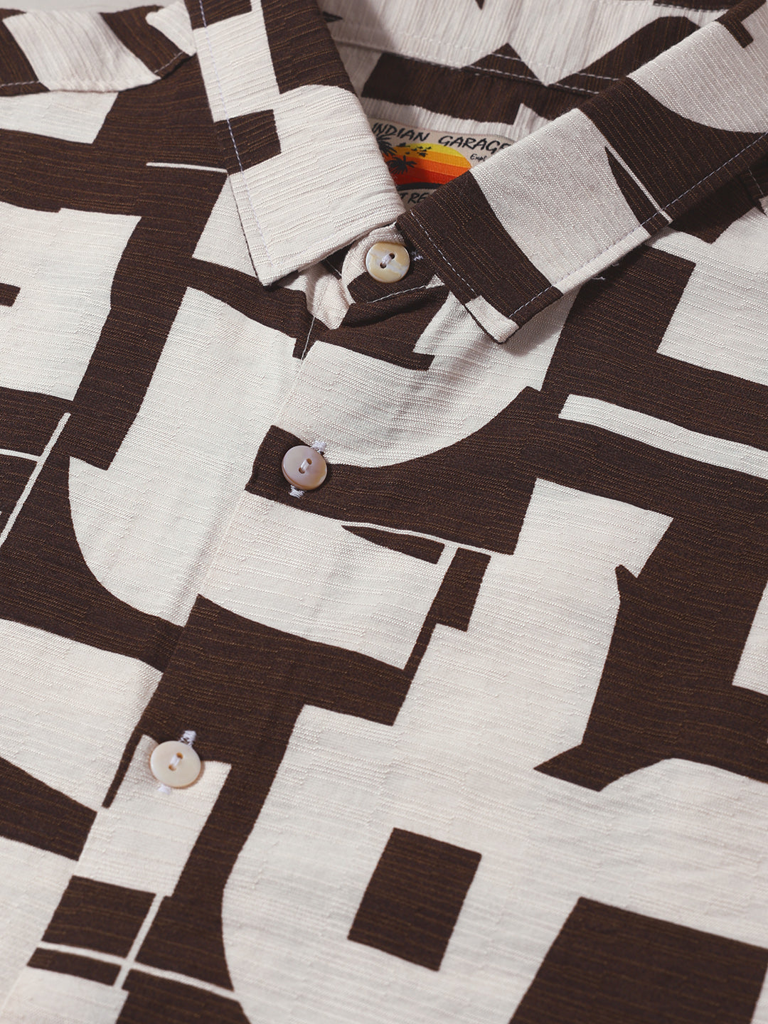 Men's White Slim Fit Printed Casual Shirt