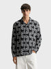 Men's Black Relaxed Fit Printed Casual Shirts