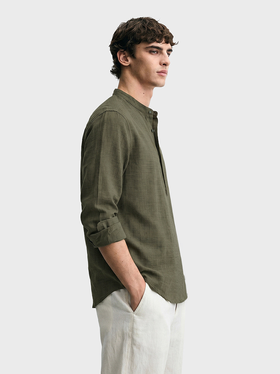 Men's Olive Regular Fit Solid Casual Shirt
