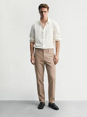 Men's Brown Slim Fit Solid Casual Chinos