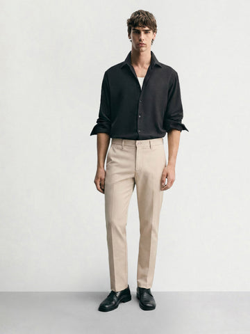 Men's Beige Slim Fit Solid Casual Chinos
