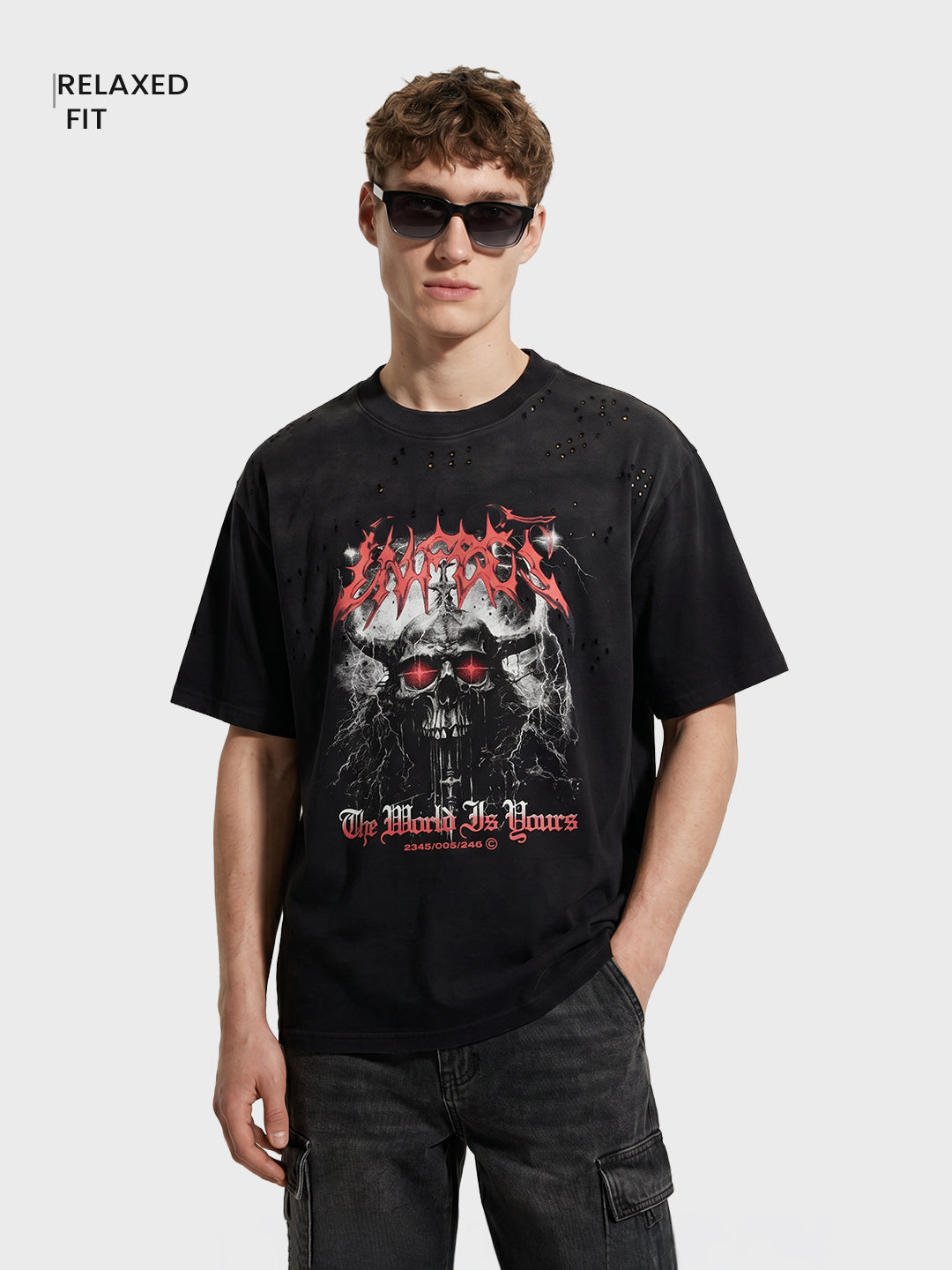 Men's Black Relaxed Fit Graphic Printed 240 GSM Street Wear T-Shirt