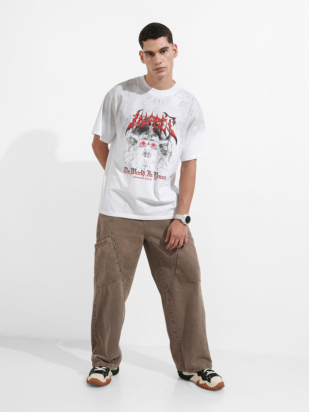 Men's White Relaxed Fit Graphic Street Wear T-Shirt