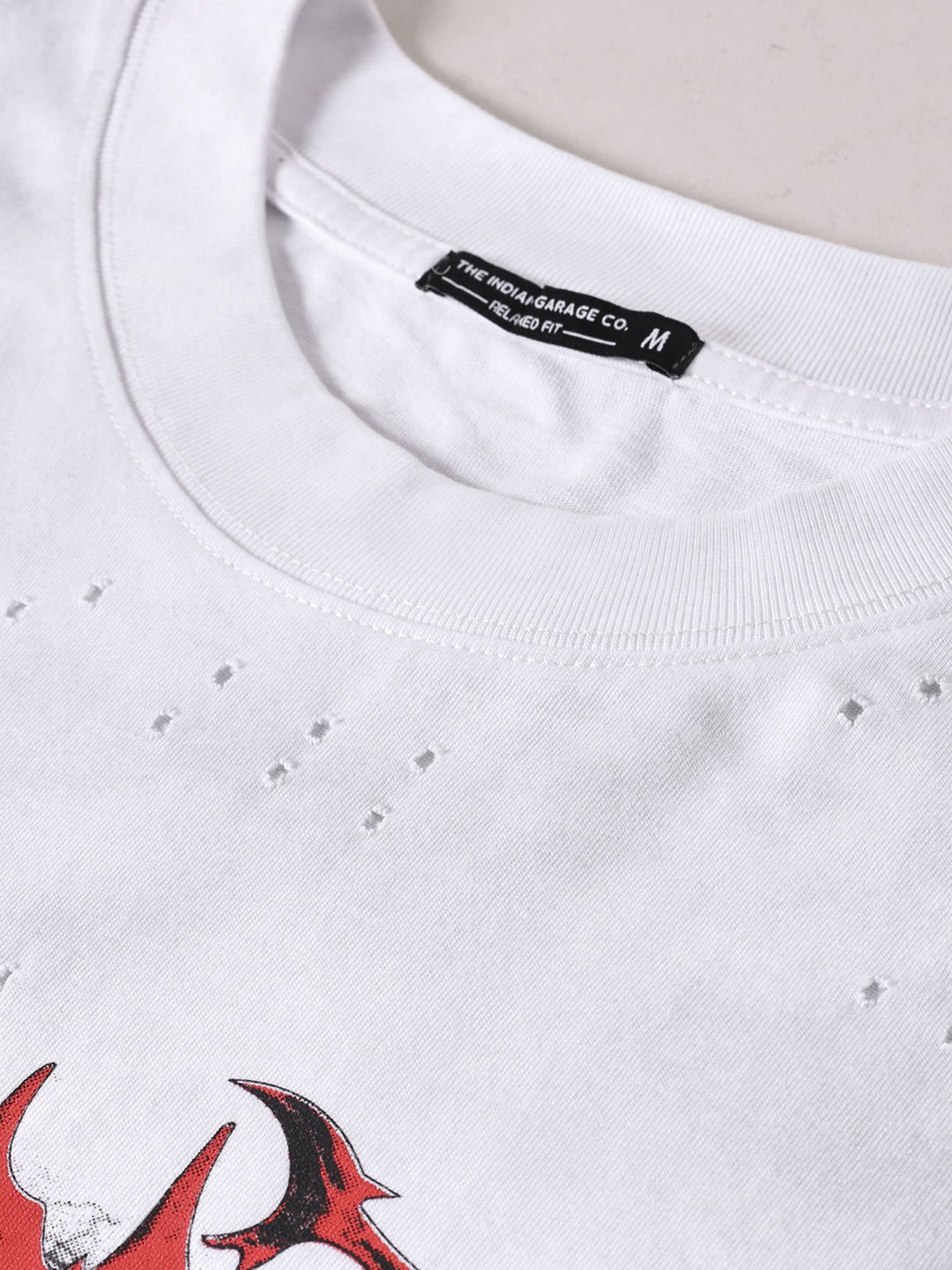 Men's White Relaxed Fit Graphic Street Wear T-Shirt