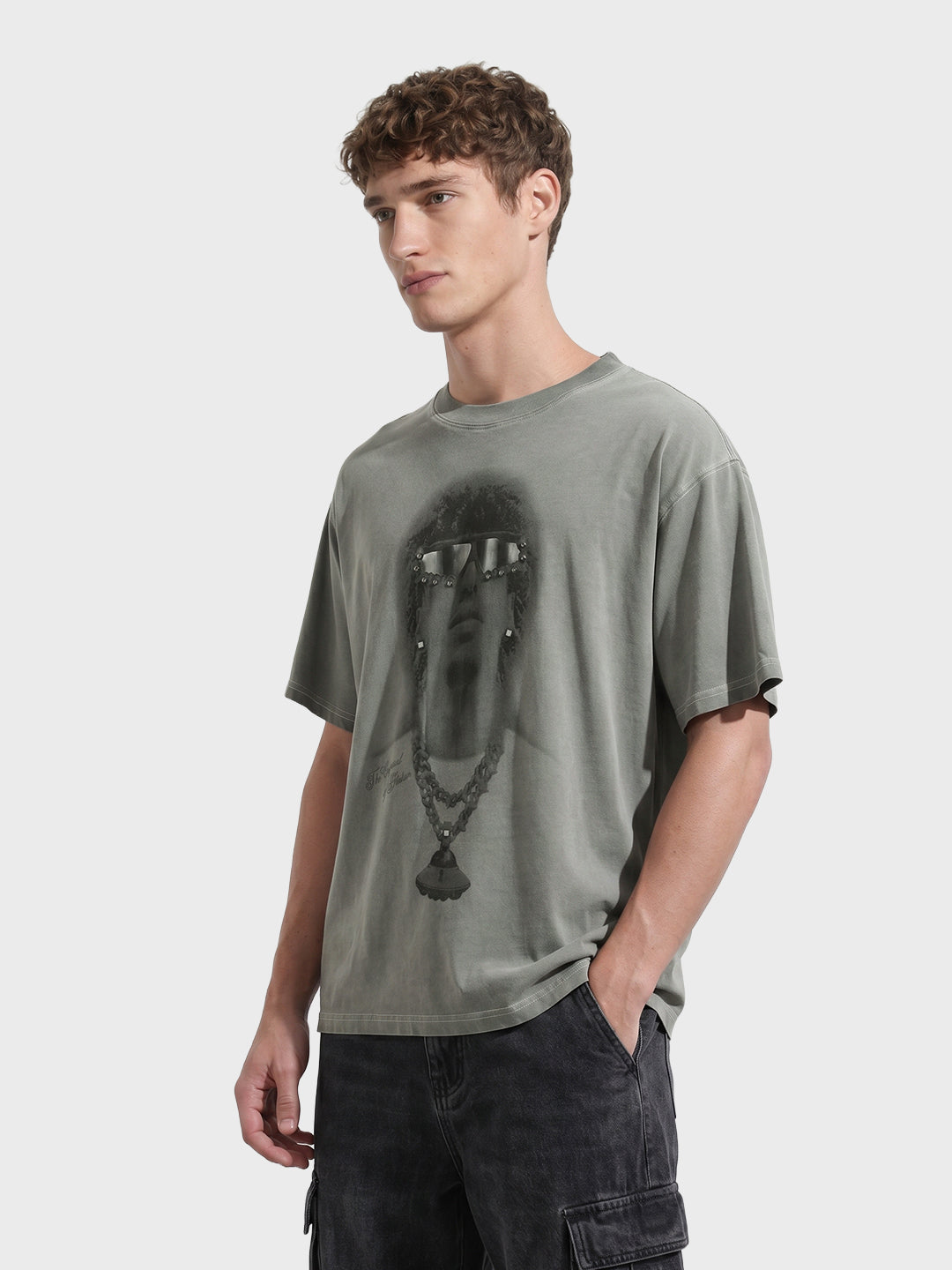 Men's Grey Relaxed Fit Graphic Printed 240 GSM Street Wear T-Shirt