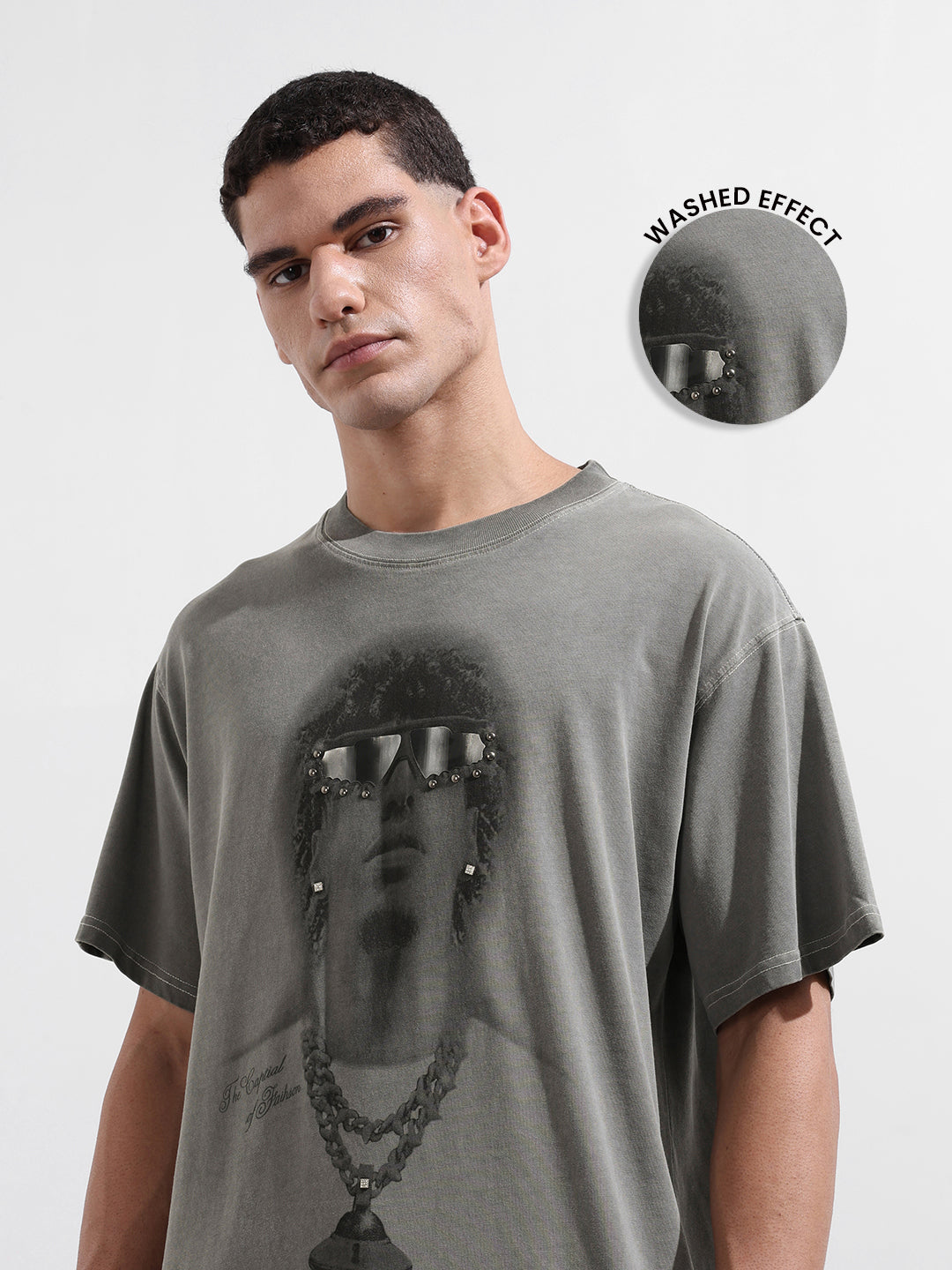 Men's Grey Relaxed Fit Graphic Street Wear T-Shirt