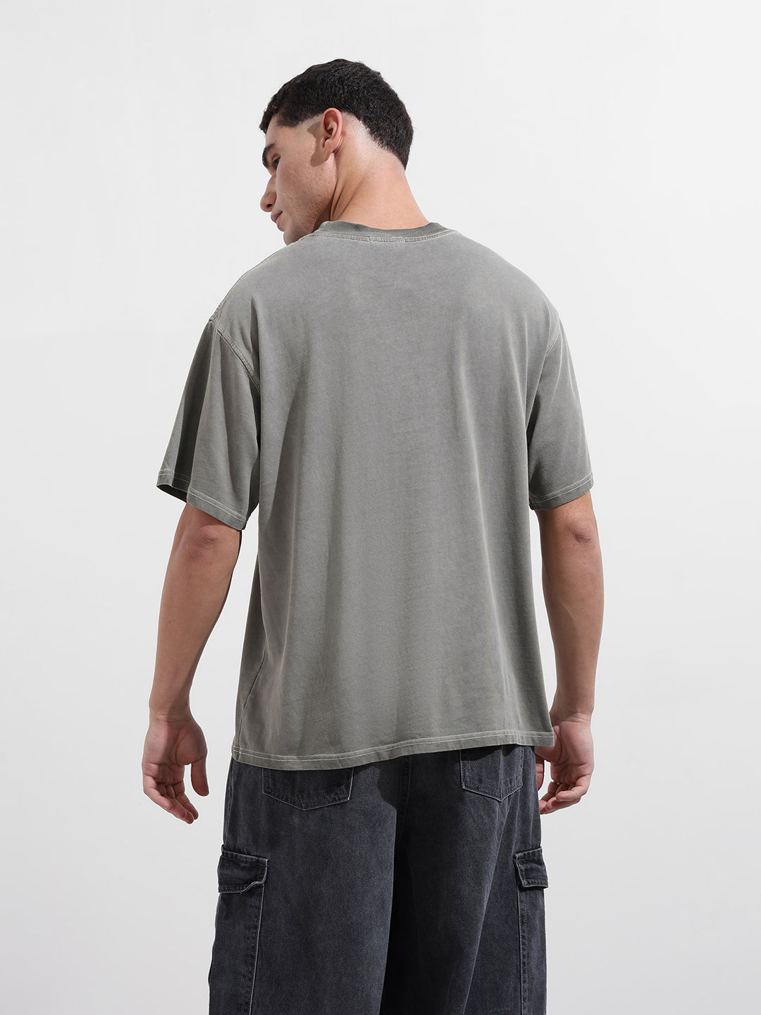 Men's Grey Relaxed Fit Graphic Printed 240 GSM Street Wear T-Shirt