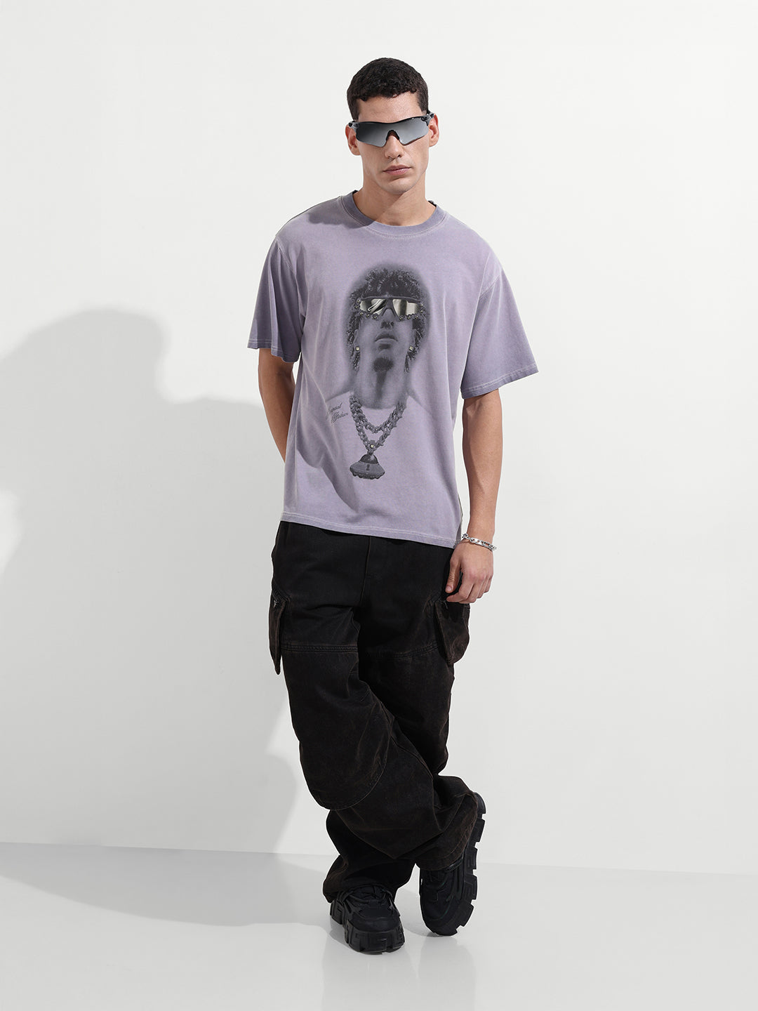 Men's Purple Relaxed Fit Graphic Street Wear T-Shirt