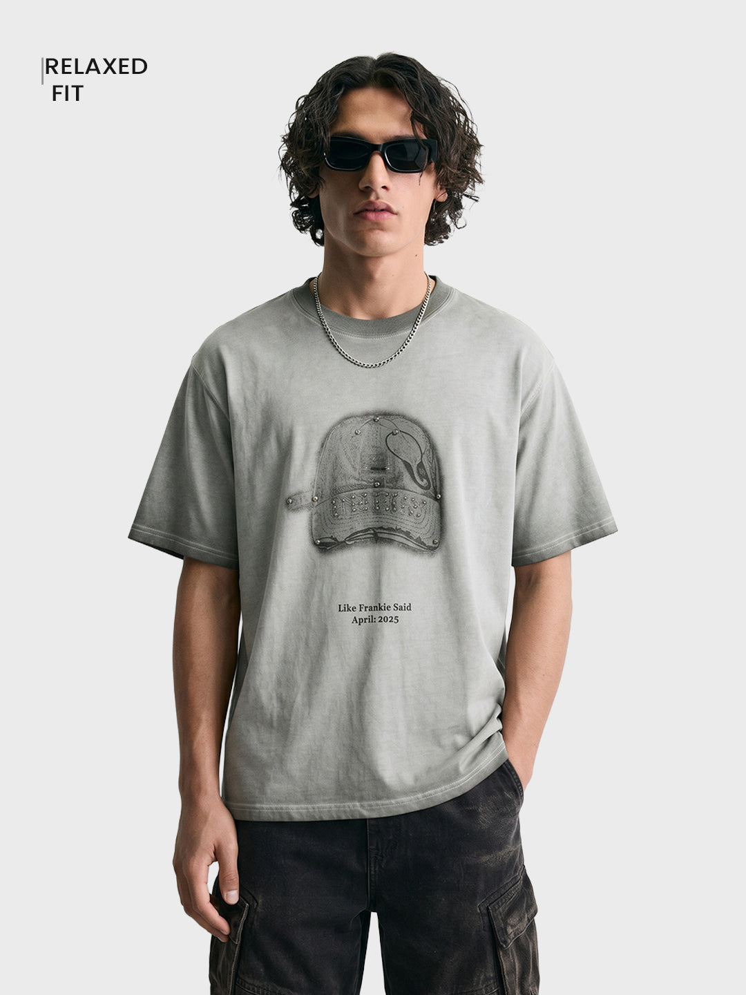 Men's Grey Relaxed Fit Graphic Printed 240 GSM Street Wear T-Shirt