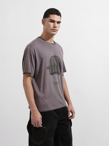 Men's Purple Relaxed Fit Graphic Street Wear T-Shirt