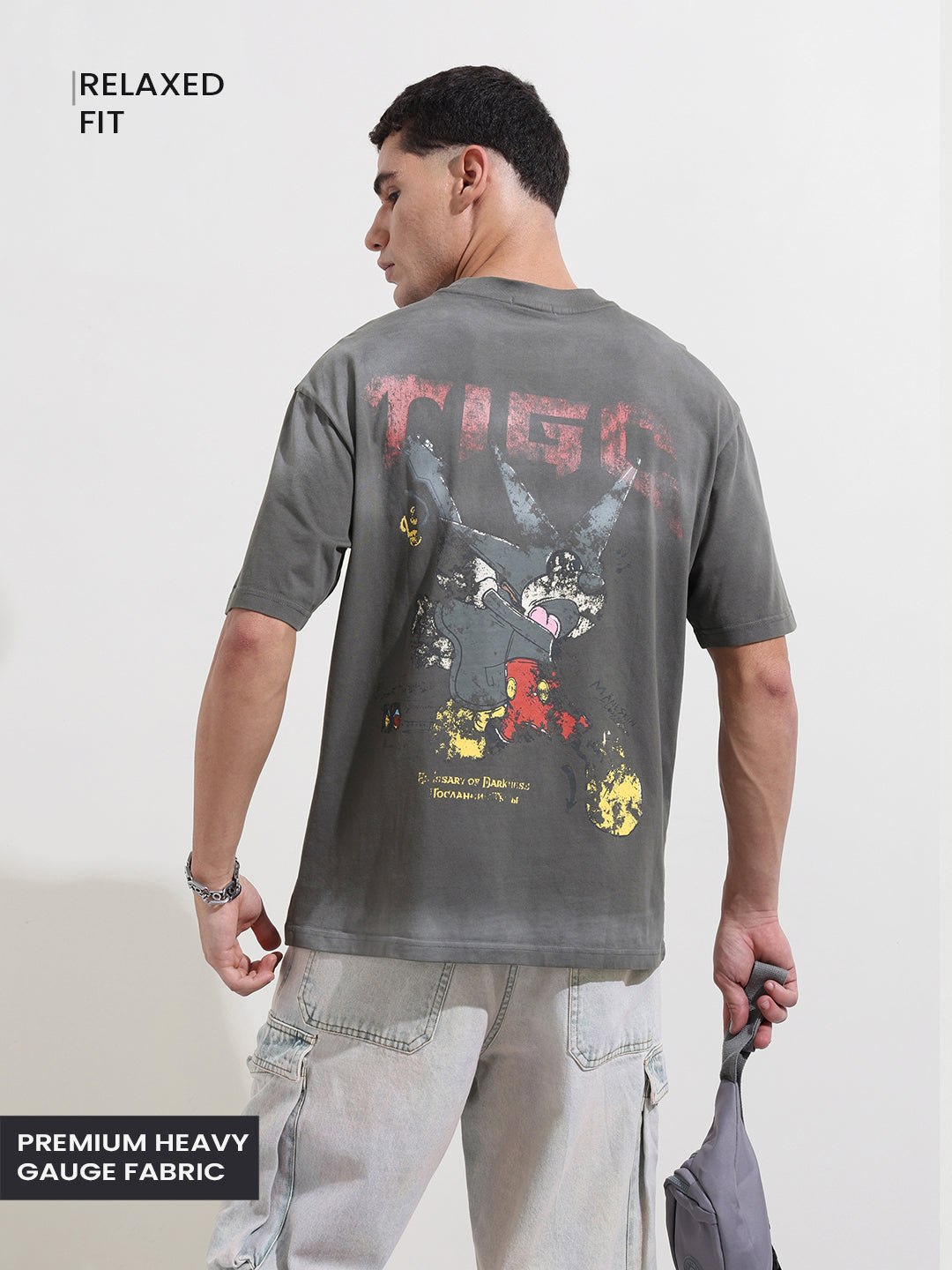 Men's Grey Relaxed Fit Graphic Street Wear T-Shirt